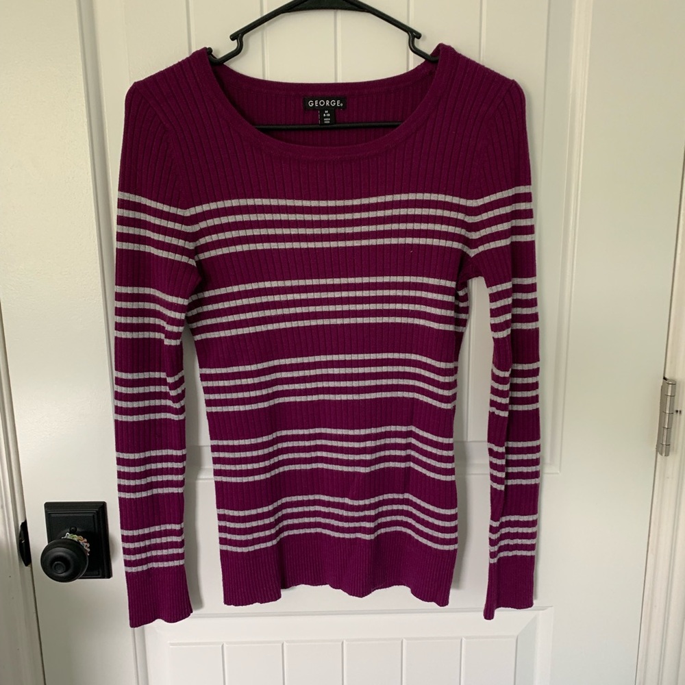 Juniors George Medium Fall Sweater